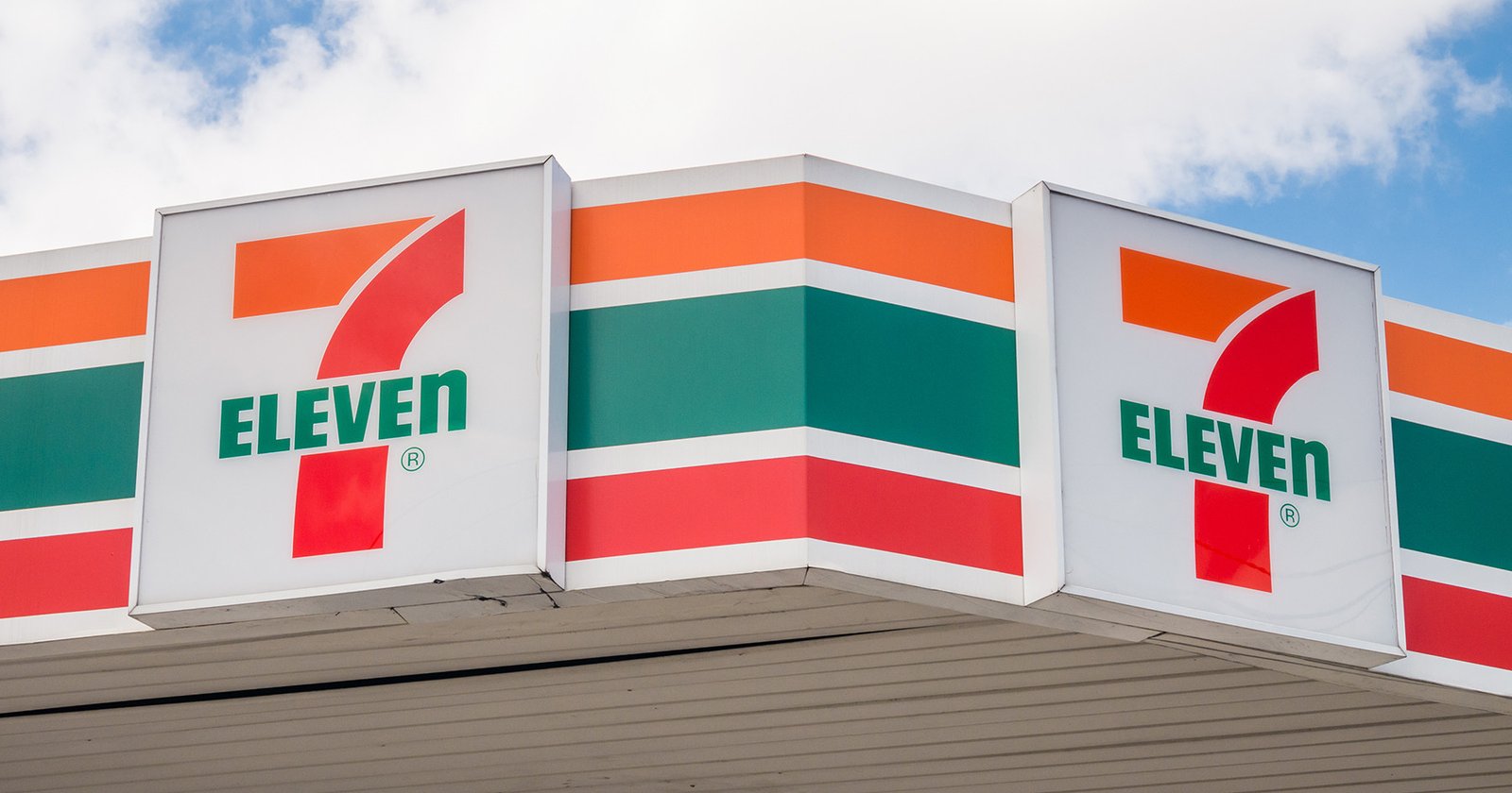 7-Eleven to Close 444 Stores in North America as Part of Strategic Restructuring