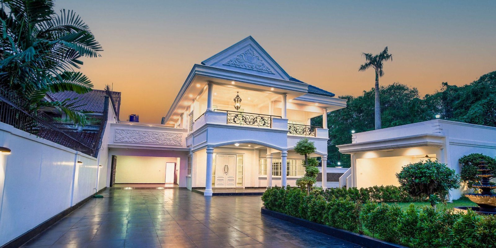 luxurious-house-for-sale-in-kemang-south-jakarta-indonesia