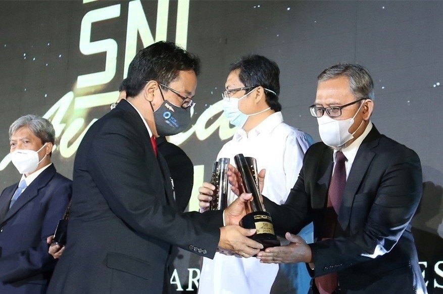 garudafood-factory-in-gresik-and-sumedang-wins-sni-award-2021